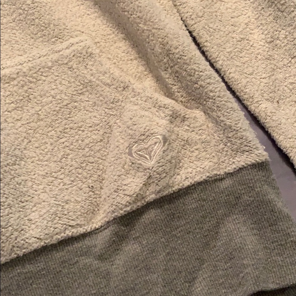 Roxy Sweater - Picture 2 of 4